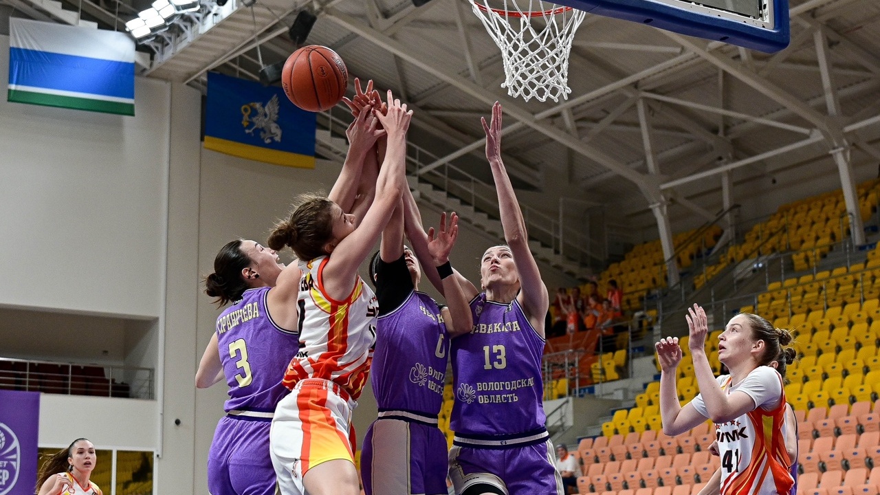 Регулярный Чемпионат женской Суперлиги по баскетболу Регулярный Чемпионат женской Суперлиги по баскетболу.