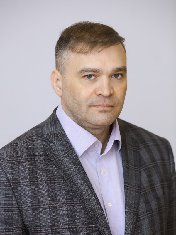 Степанов Леонид Владимирович.