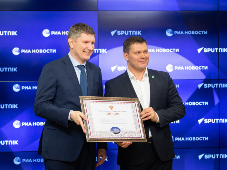 Мэру Вологды вручили награду за победу во Всероссийском конкурсе «Лучшая муниципальная практика».